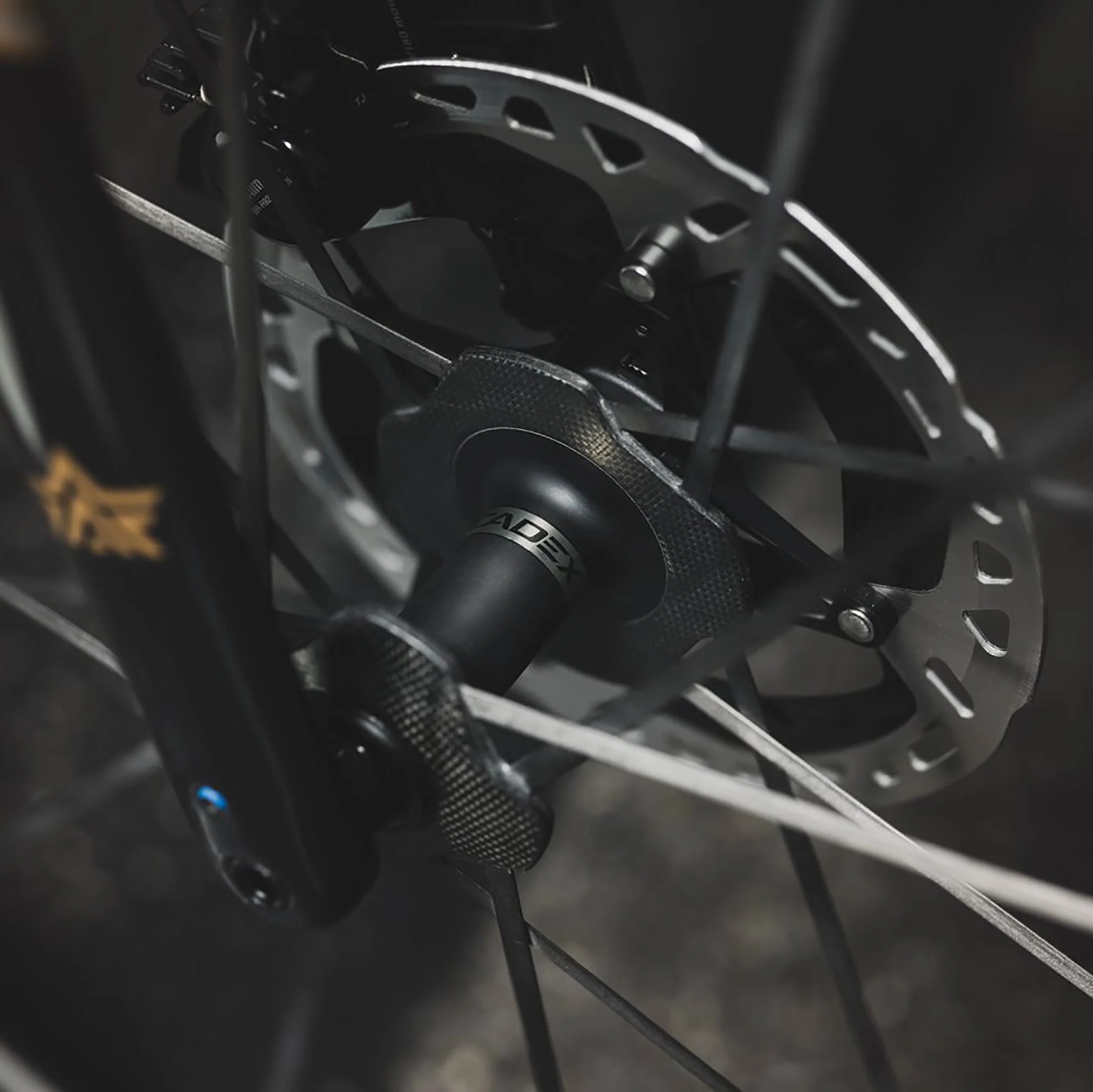 CADEX Max 40 Disc Tubeless Wheelset - Image 6