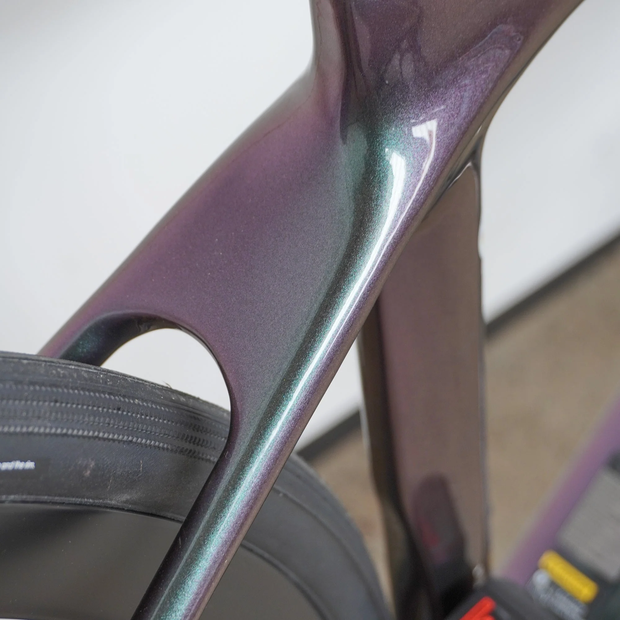 Giant TCR Advanced Pro Disc 1 AX - Dark Iridescent - Image 5